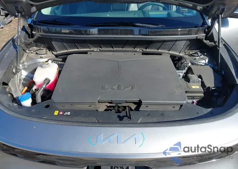 2024 Kia Niro Ev Wave z USA, uszkodzony, nr VIN KNDCT3L16R5109931